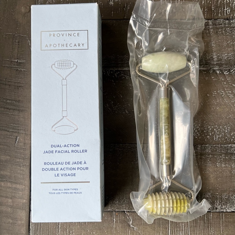 Sealed Skin tool Gua Sha Jade Facial Roller Province Apothecary. New. Never used